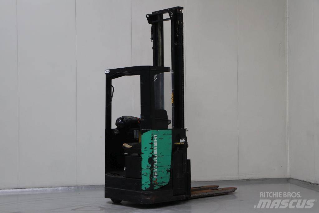 Mitsubishi SBS15NI Samohybné vozíky