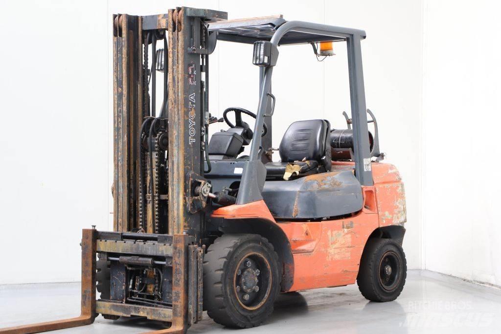 Toyota 02-7FGF30 LPG vozíky