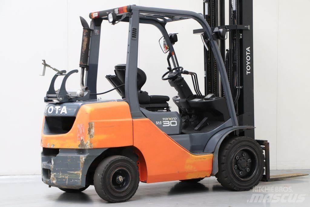 Toyota 02-8FGF30 LPG vozíky