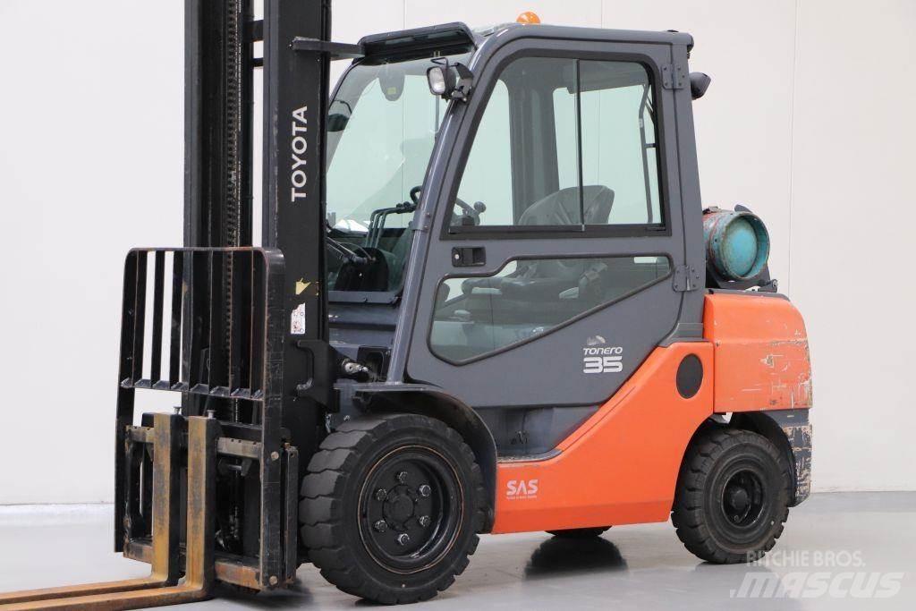 Toyota 02-8FGJF35 LPG vozíky