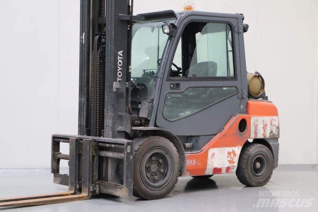 Toyota 02-8FGJF35 LPG vozíky