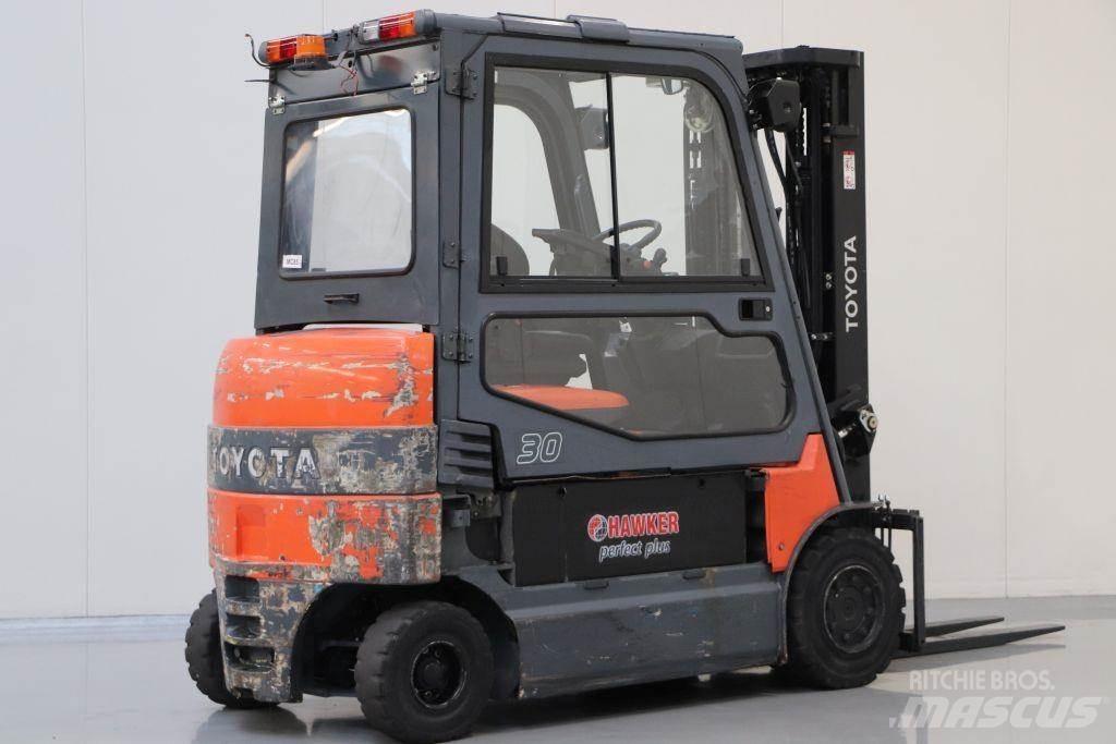 Toyota 7FBMF30 Akumulátorové vozíky