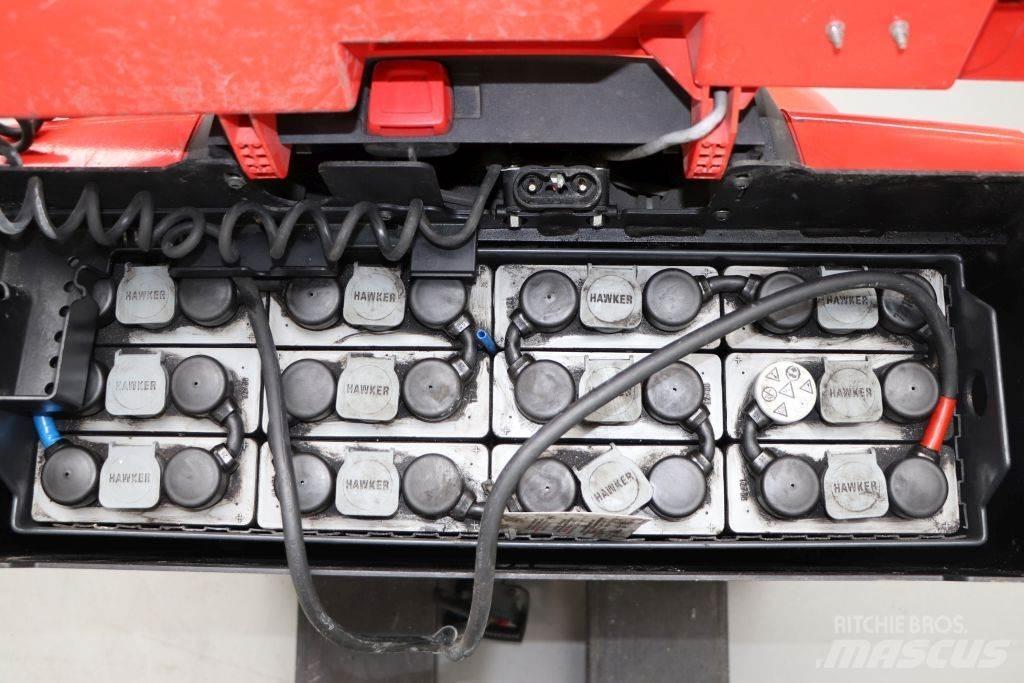 Toyota LWE200 Nízkozdvižný vozík