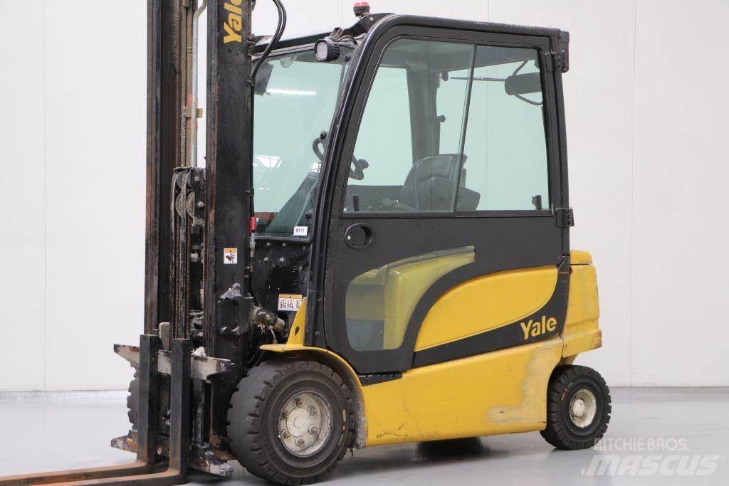Yale ERP30VL Akumulátorové vozíky