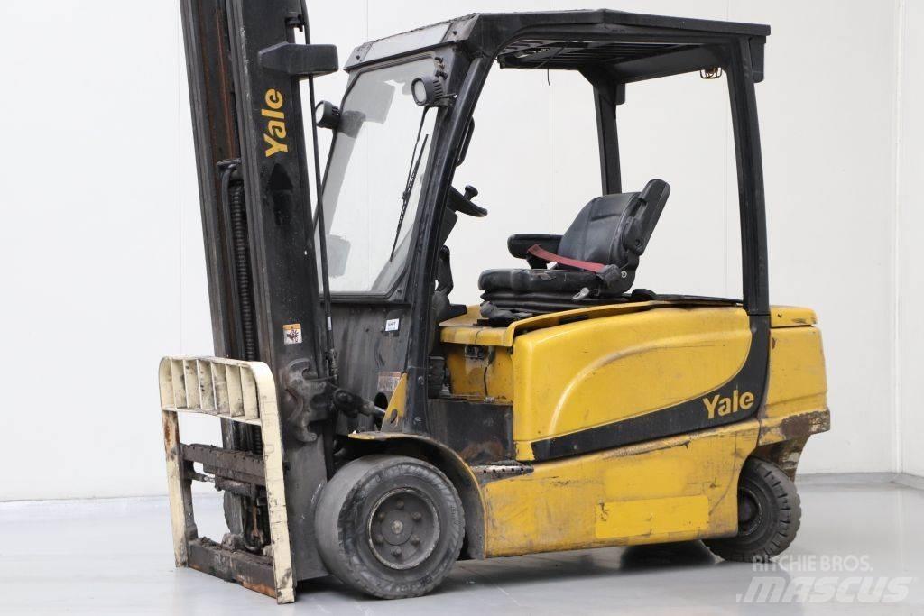 Yale ERP35VL Akumulátorové vozíky