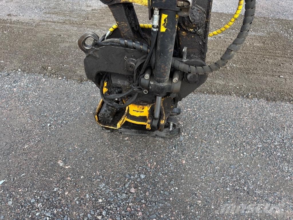 Yanmar Vio 80 U Midi rýpadlá 7 t - 12 t