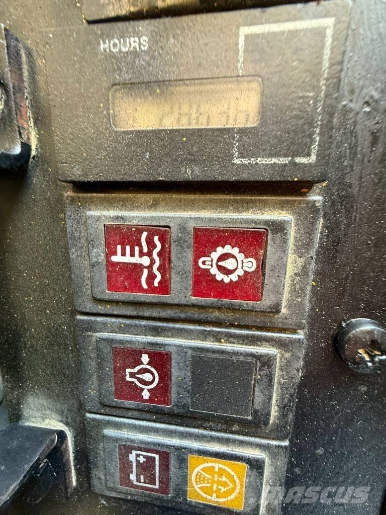 JCB 1 CX Rýpadlo-nakladače