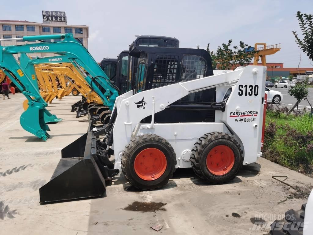 Bobcat S 130 Šmykom riadené nakladače