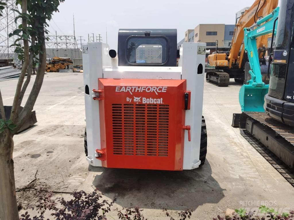 Bobcat S 130 Šmykom riadené nakladače