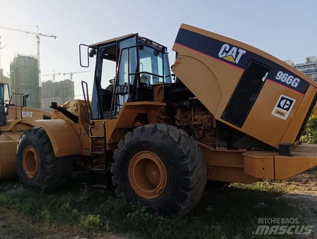 CAT 966 G Kolesové nakladače