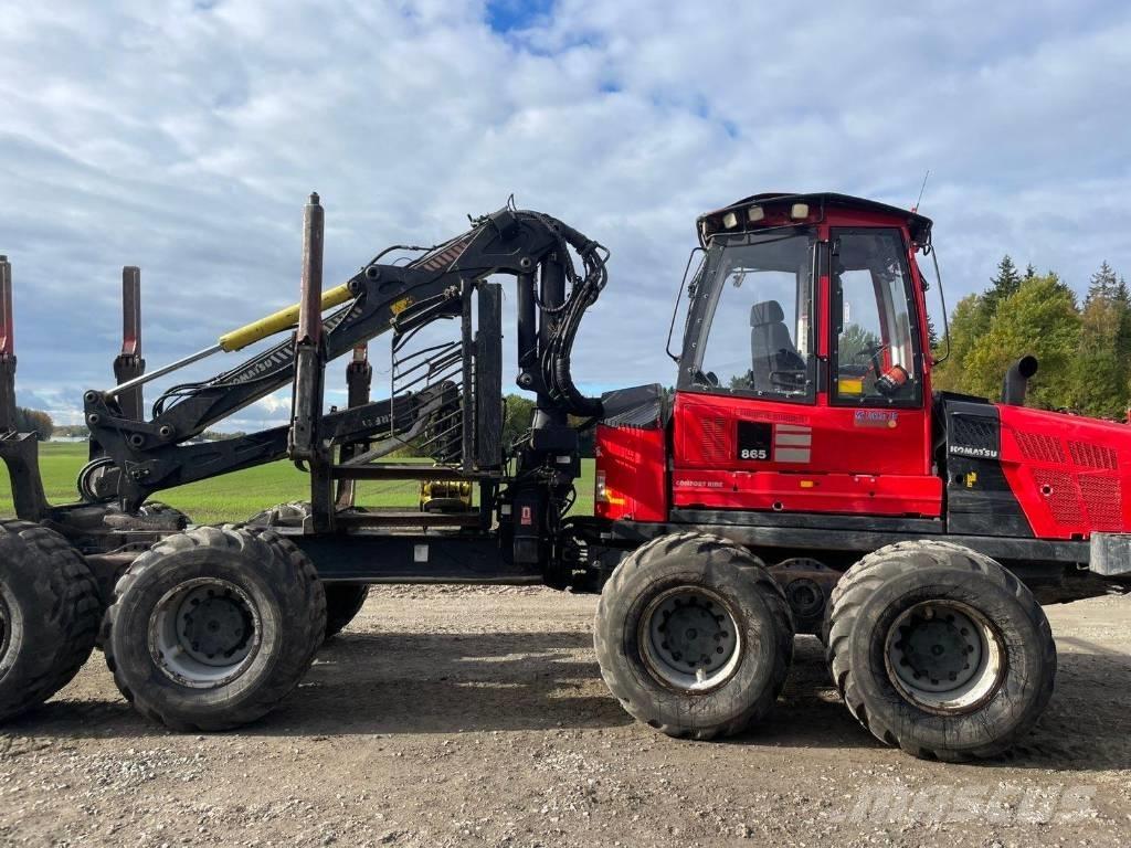 Komatsu 865 Lesné traktory