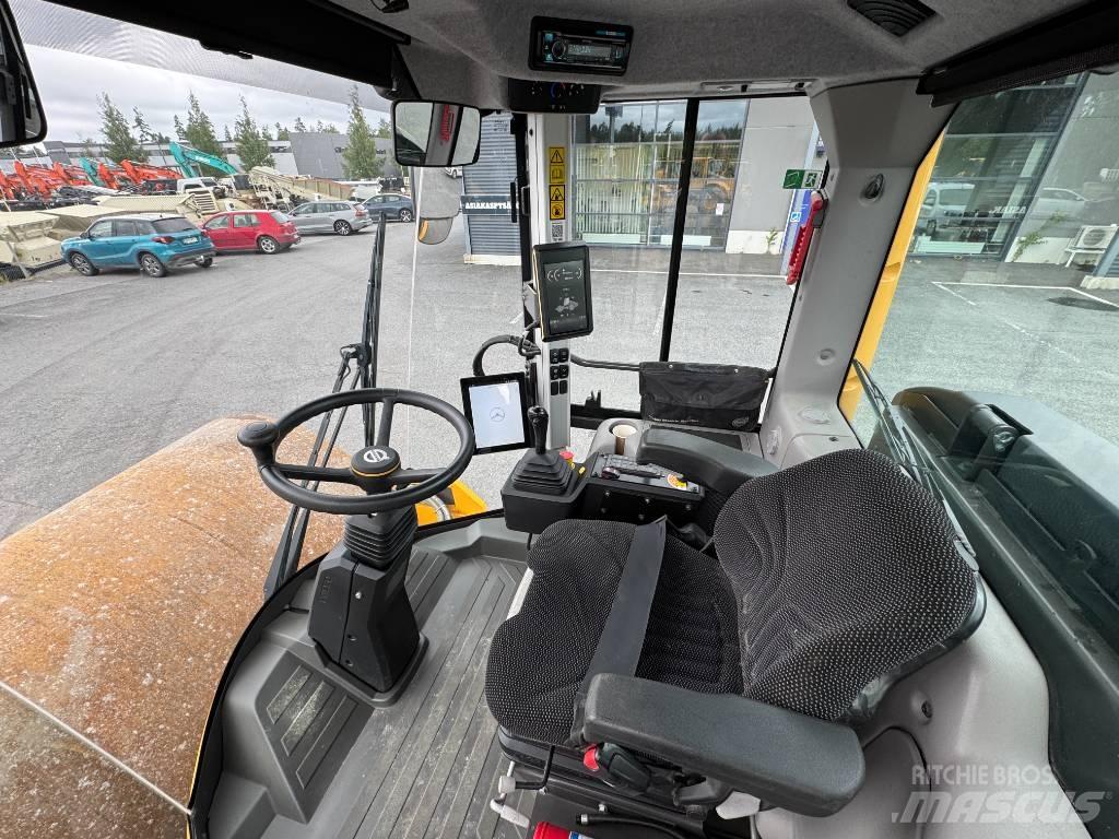 Volvo SD 135 B Ťahačové valce