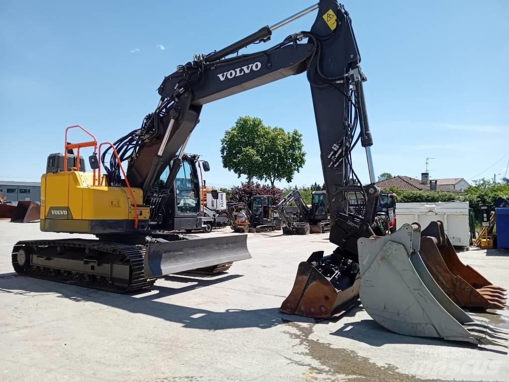 Volvo ECR 235 E Pásové rýpadlá