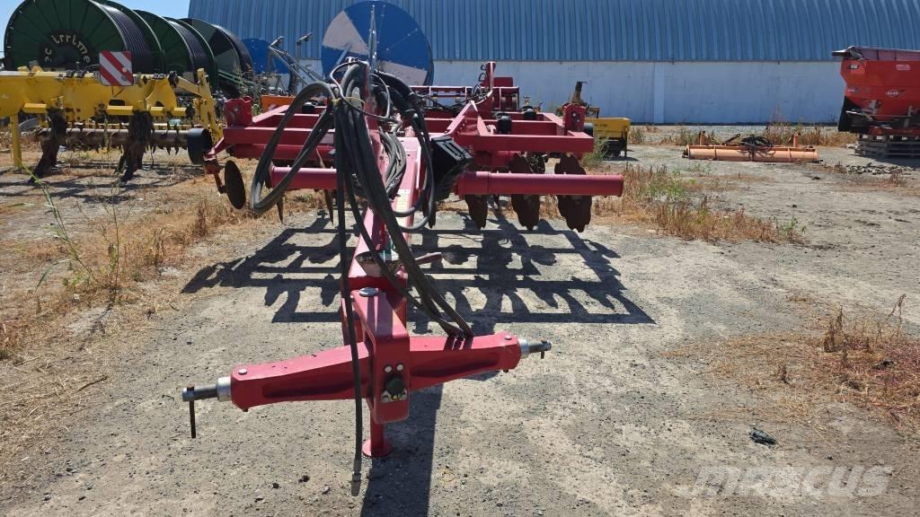 Horsch Tiger 3 MT Kultivátory