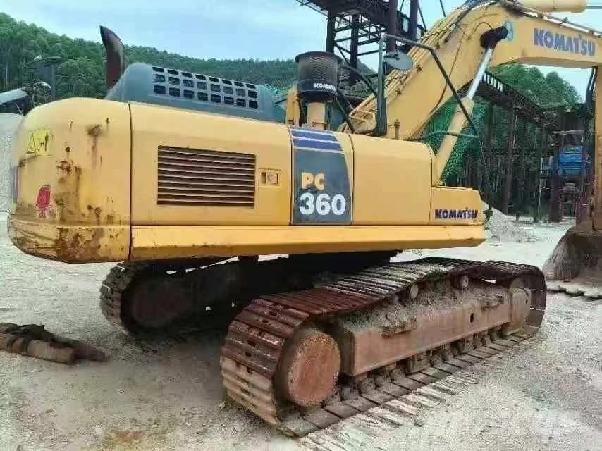 Komatsu PC 360-8 Pásové rýpadlá