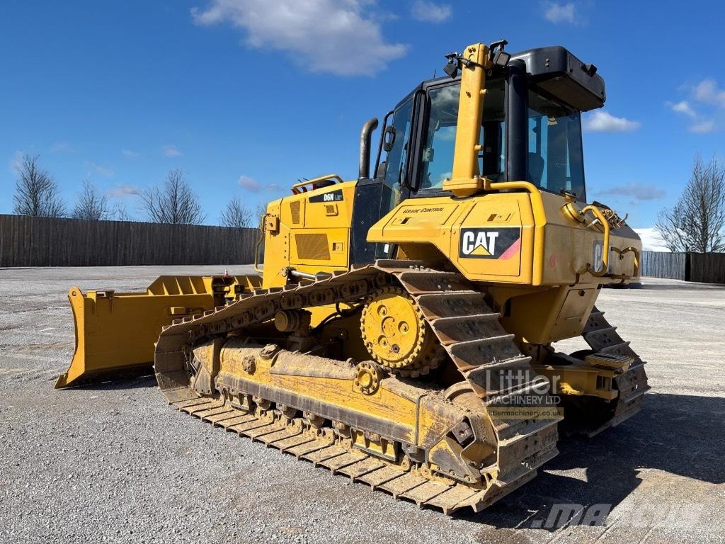 CAT D 6 N LGP Pásové dozéry