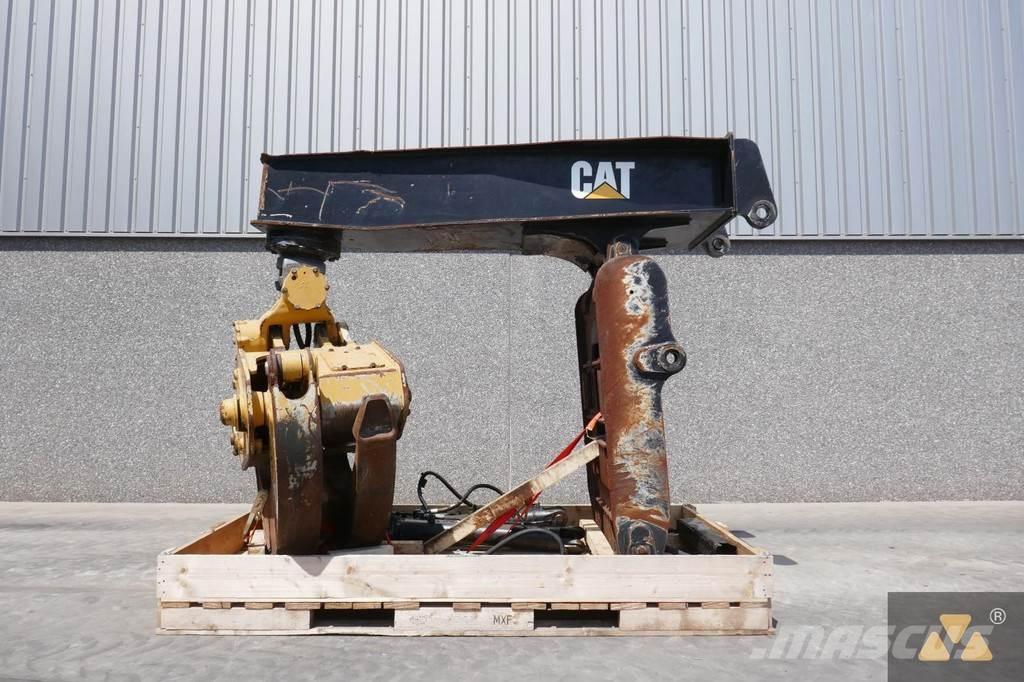 CAT 525D Grapple Doprava – ostatné