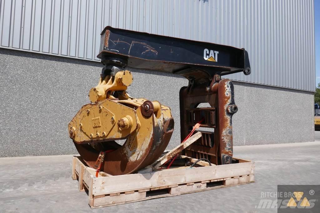 CAT 525D Grapple Doprava – ostatné