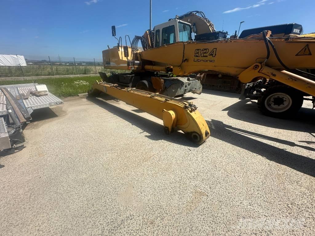 Liebherr A 924 Stroje pre manipuláciu s odpadom