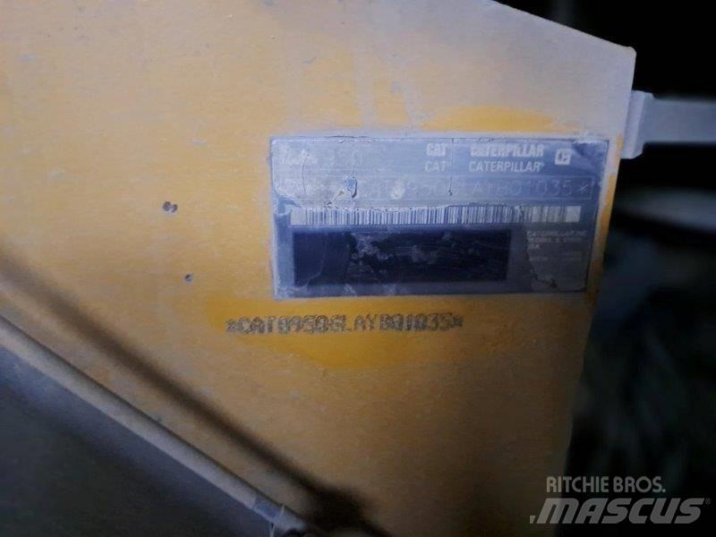CAT 950 Kolesové nakladače