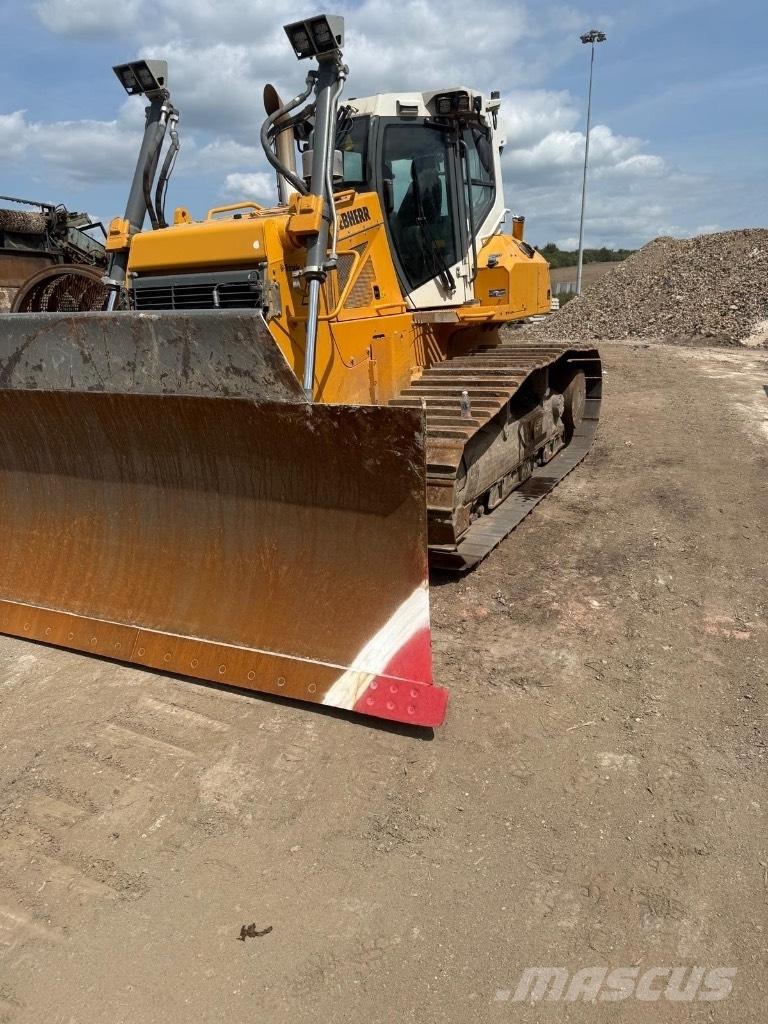 Liebherr 736 LGP Pásové dozéry