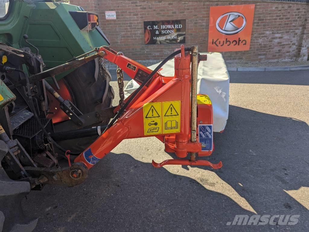 Kuhn GMD 44 Žacie stroje