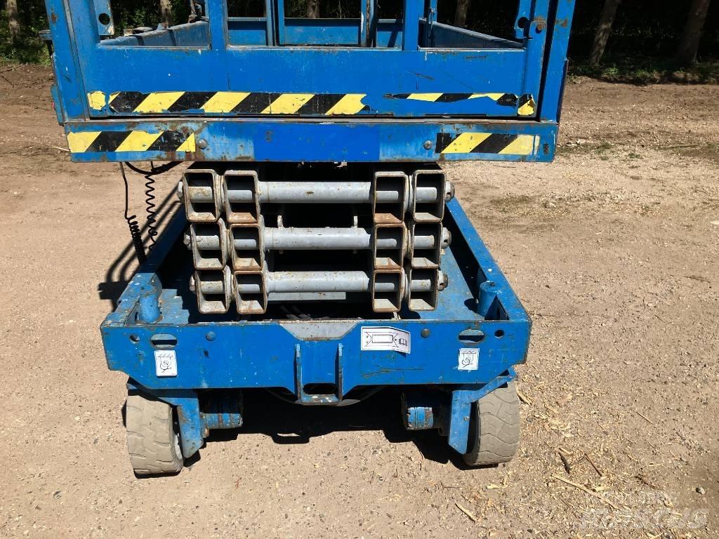 Genie GS 2646 Nožnicové zdvíhacie plošiny