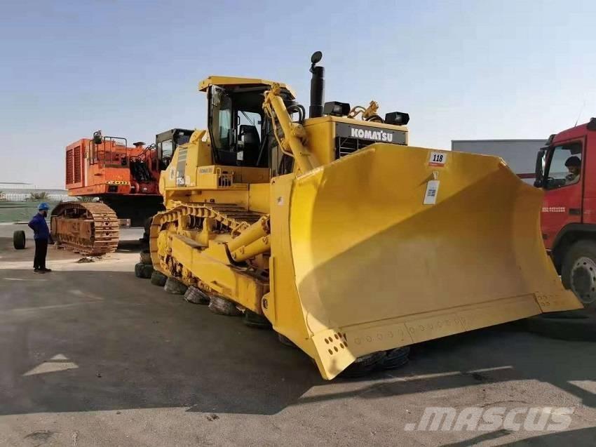 Komatsu D 375 a Pásové dozéry