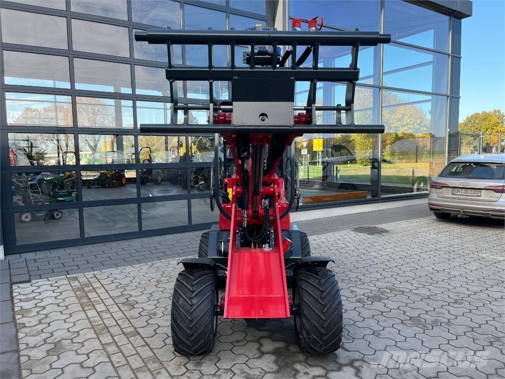 Schäffer 2028 Ďalšie poľnohospodárske stroje