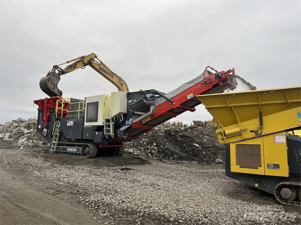 Sandvik QJ 241 Mobilné drviče