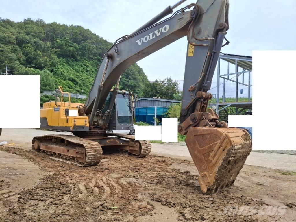 Volvo EC 300 D L Pásové rýpadlá