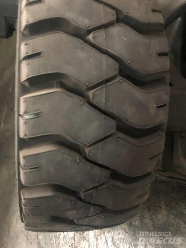 Armour 21x8-9 Pneumatiky, kolesá a ráfiky