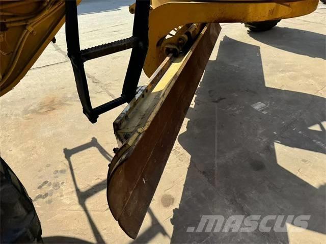 CAT 140 H VHP Grejdery