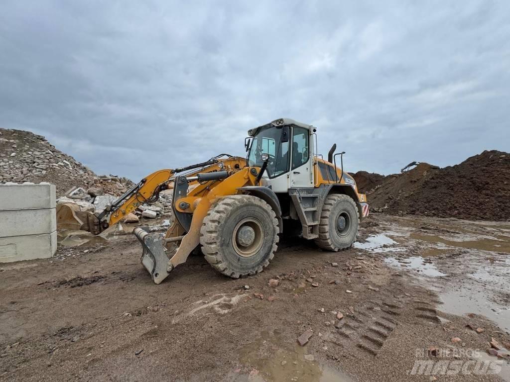 Liebherr L 538 Kolesové nakladače