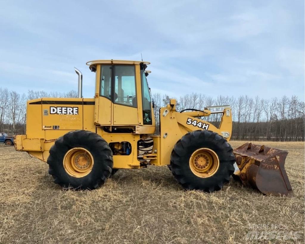 DEERE 544H Kolesové nakladače