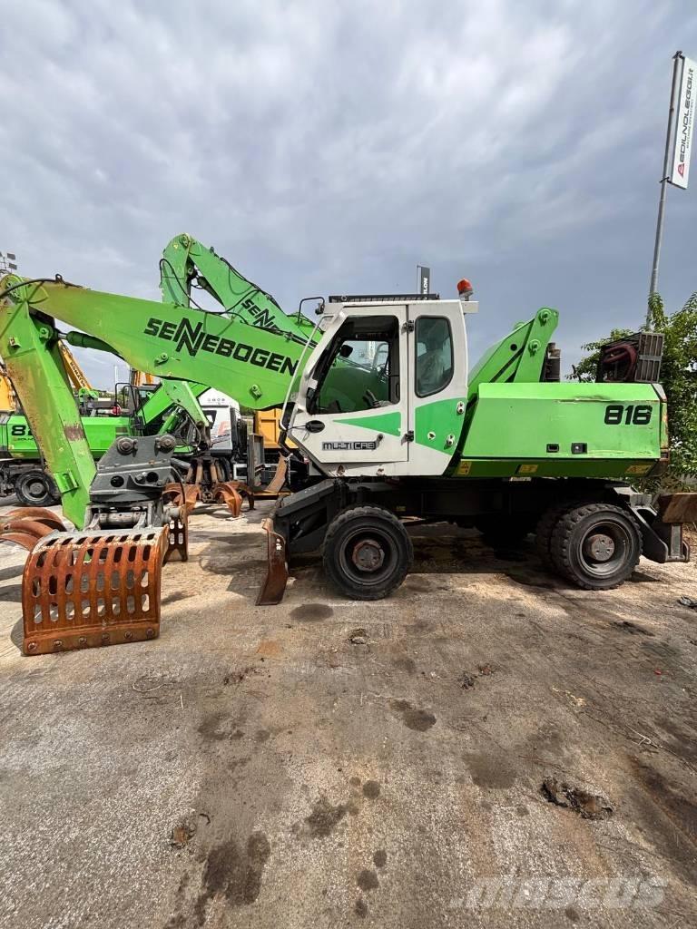 Sennebogen 818 Stroje pre manipuláciu s odpadom