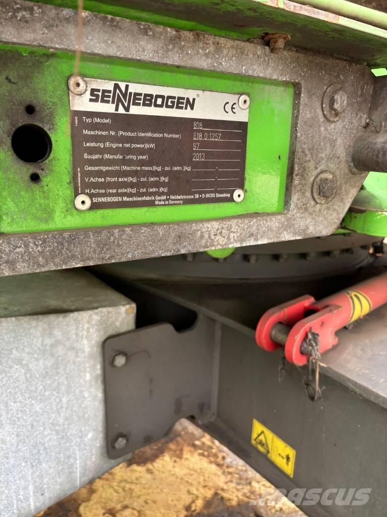 Sennebogen 818 Stroje pre manipuláciu s odpadom