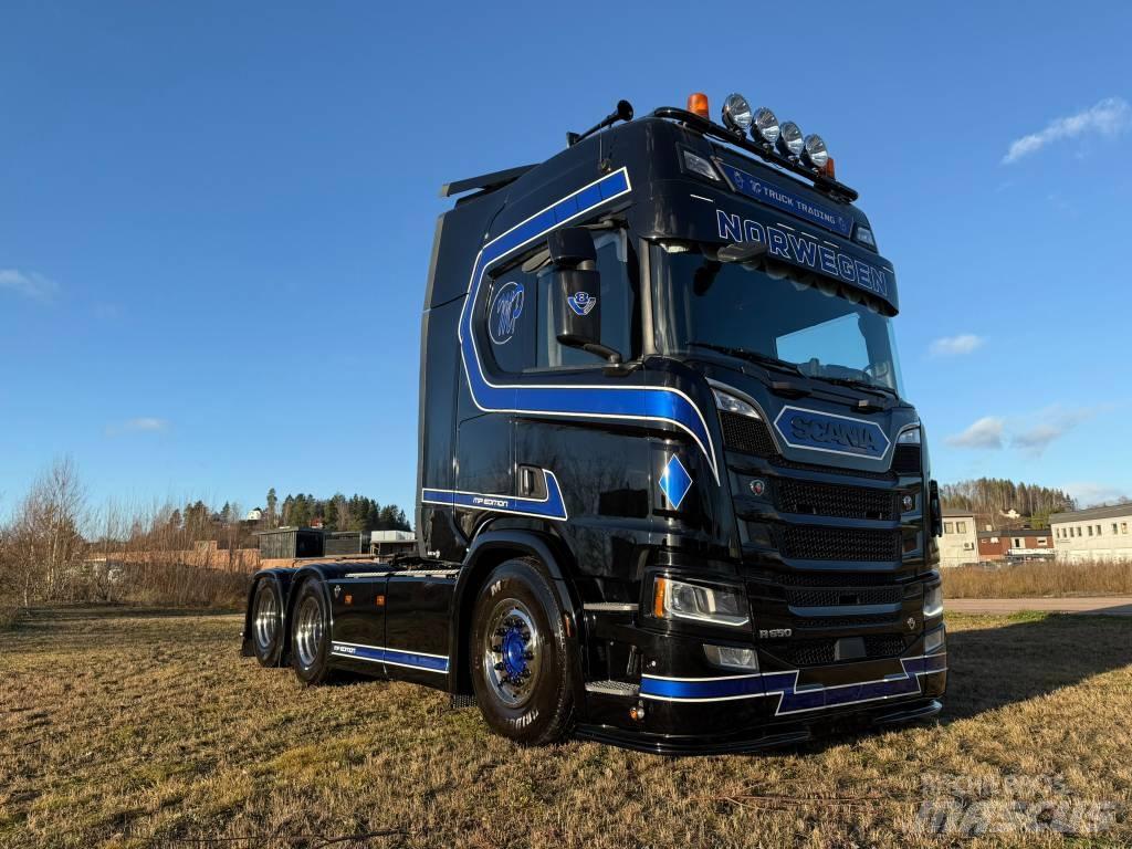Scania R 650 Ťahače