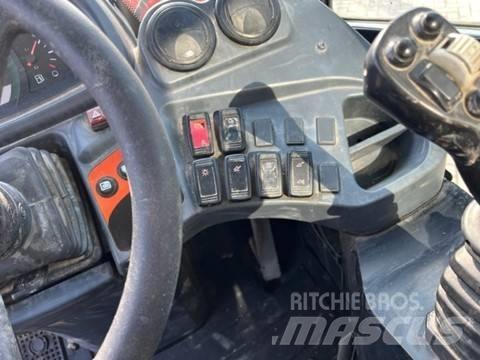 Kubota R 082 Kolesové nakladače
