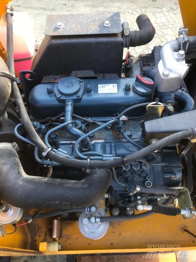 JCB VM 1500 Tandemové valce