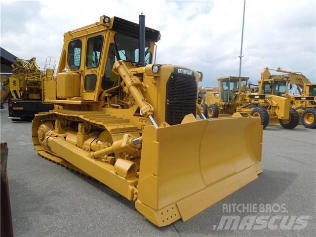 CAT D 7 G Pásové dozéry