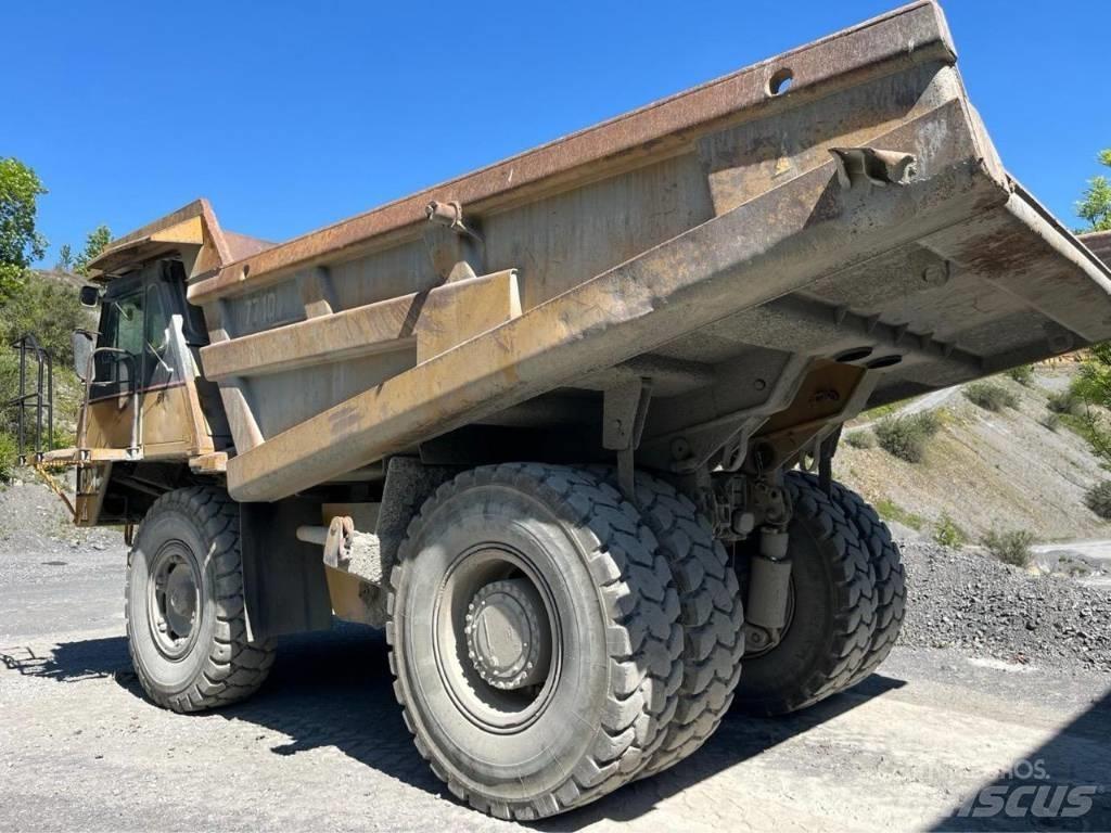 CAT 771D Pevné dempry
