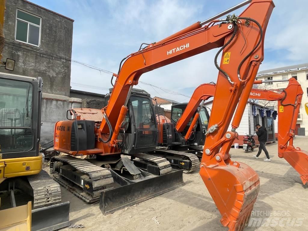 Hitachi ZX 80 Pásové rýpadlá