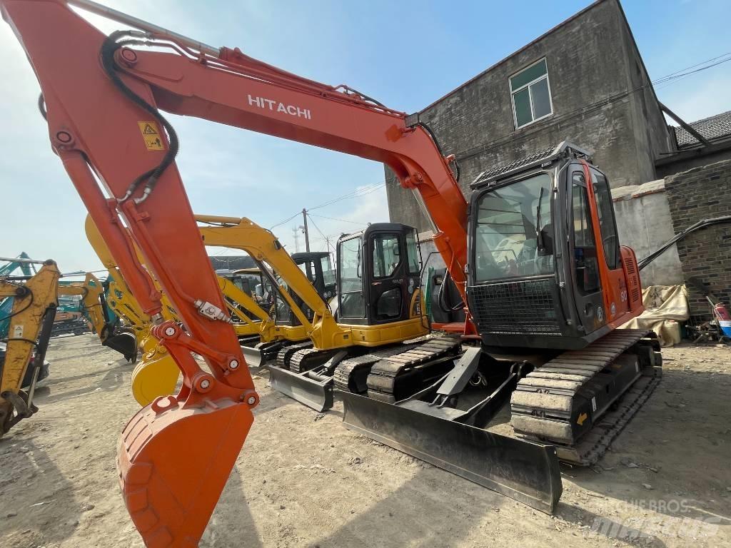 Hitachi ZX 80 Pásové rýpadlá