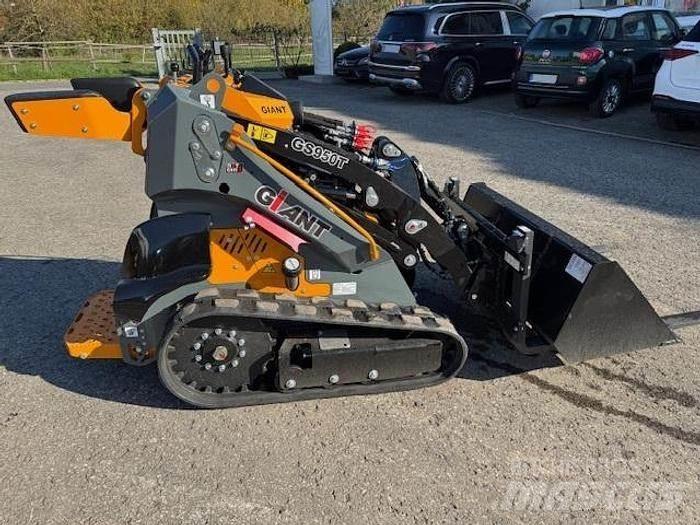 GiANT GS 950T Kolesové nakladače