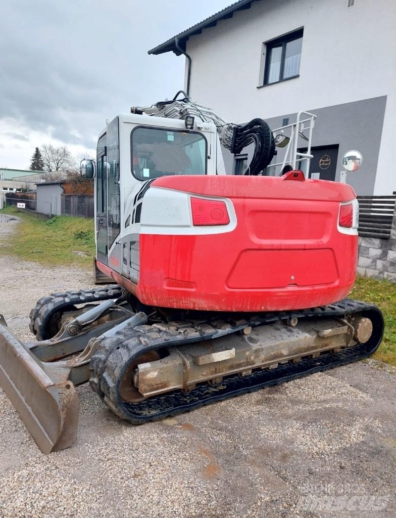 Takeuchi TB 2150 Pásové rýpadlá