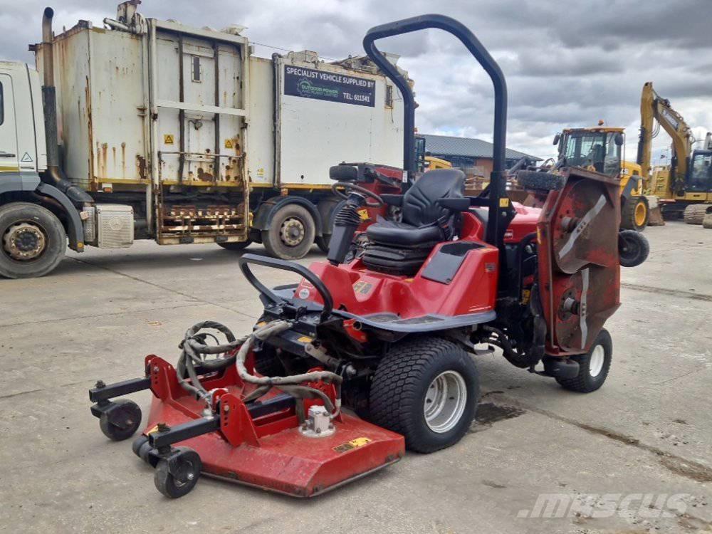 Toro R3240T Kosačky s nulovým polomerom otáčania