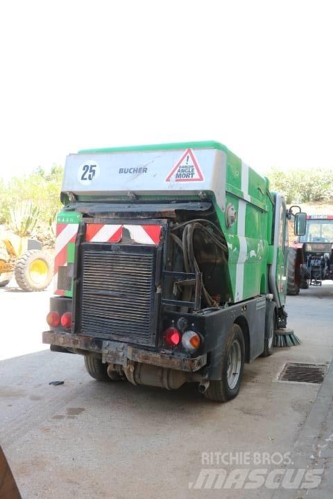 Bucher CityCat 2020 Zametacie stroje
