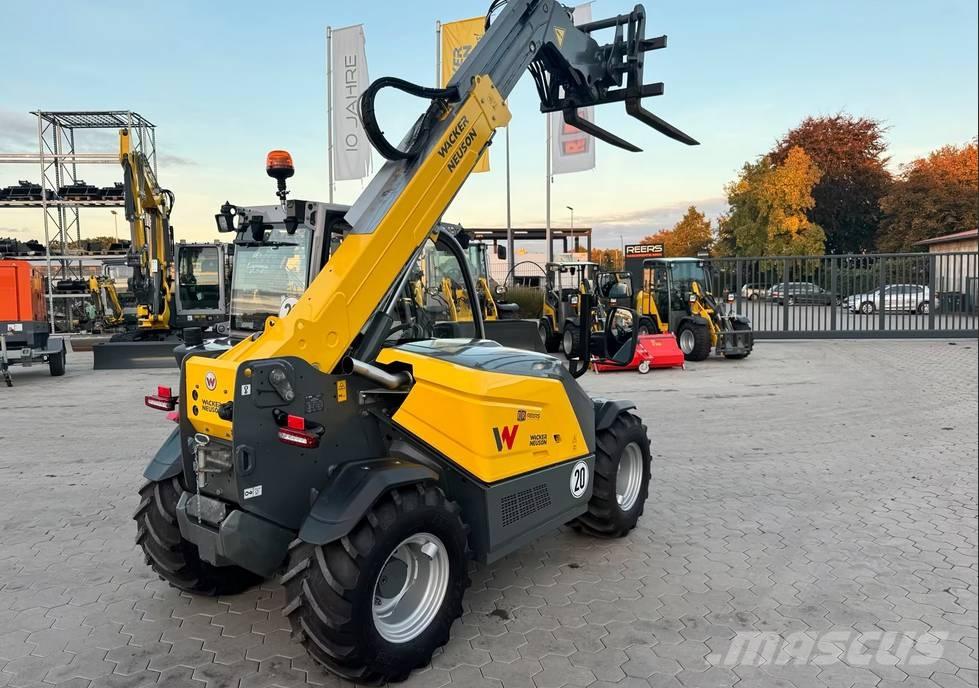 Wacker Neuson TH 412 Teleskopické manipulátory