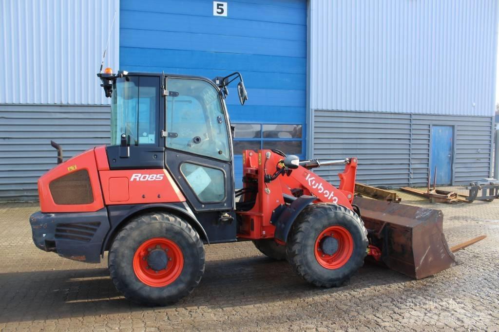Kubota R085 Kolesové nakladače